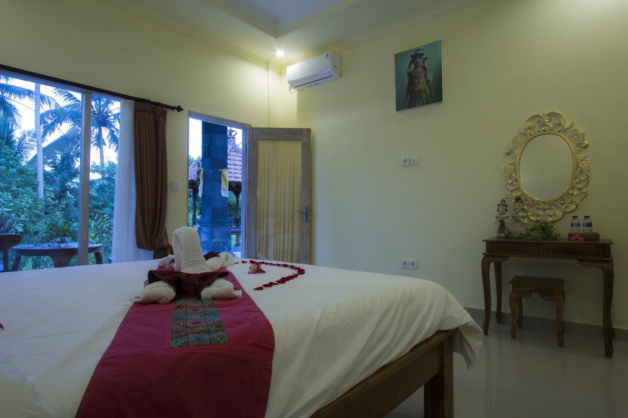 Vinayaka Gasthuis 2*